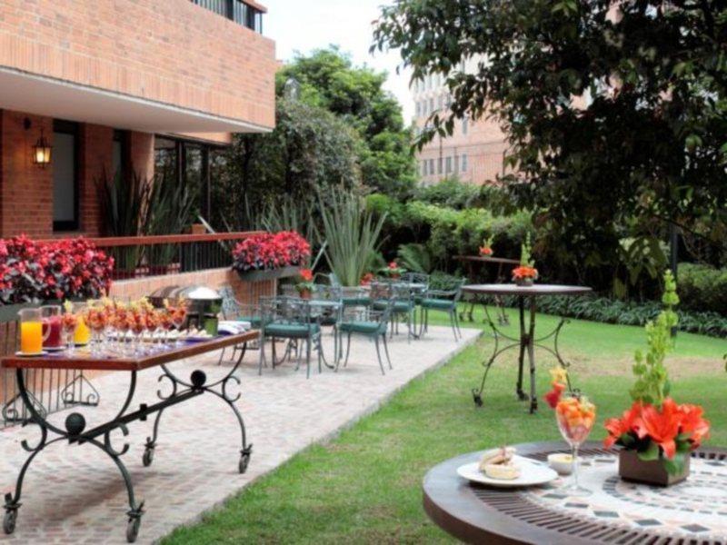 Hotel Estelar La Fontana Bogota Buitenkant foto Garden